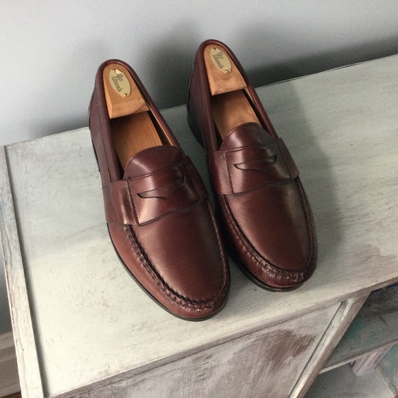 ALLEN EDMONDS CAMERON BURGUNDY LEATHER LOAFERS